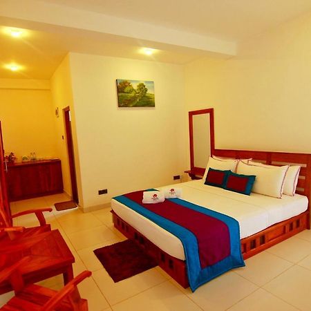 Athkandura Hotel Habarana Exterior foto